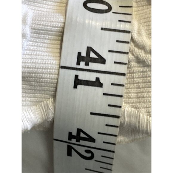 Vintage Quilted Bed Cover Coverlet Full/Queen Ivory Scalloped Edge Cottagecore - Picture 10 of 11